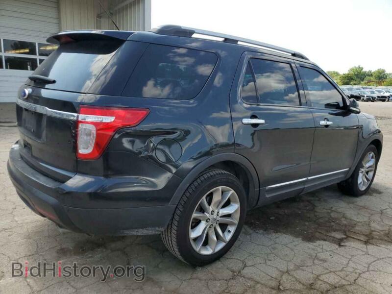 2011 Ford EXPLORER (VIN 1FMHK7F88BGA37905) — фото 3 из 13