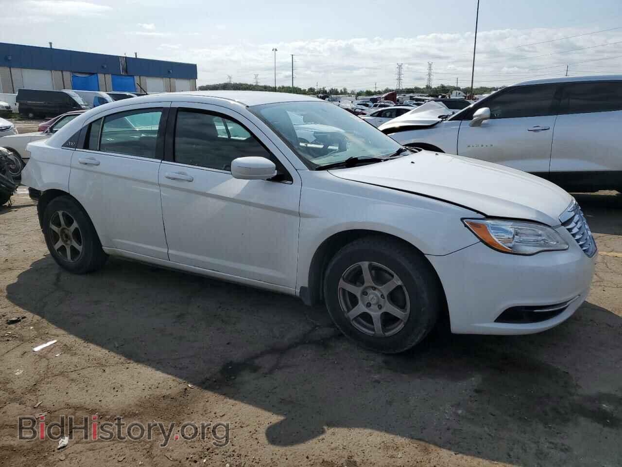 2012 CHRYSLER 200 - VIN: 1C3CCBAB5CN267839 - Фото 4