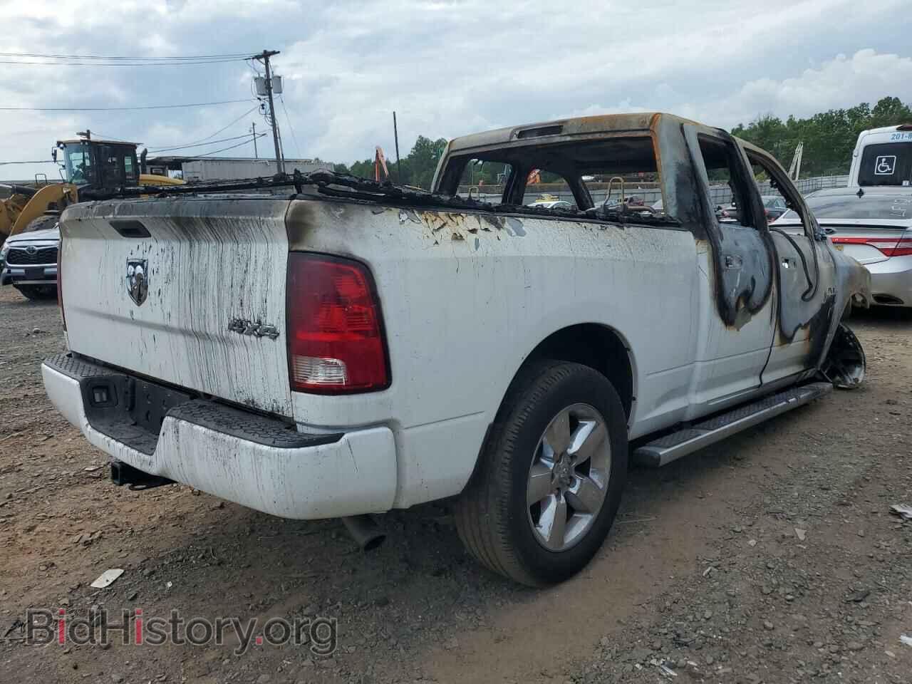 2019 RAM 1500 - VIN: 1C6RR7FG7KS568643 - Фото 3