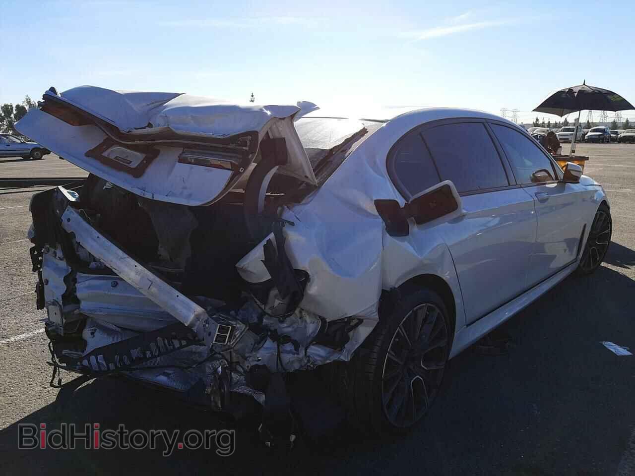 2021 BMW 7 SERIES - VIN: WBA7T2C00MCF18613 - Фото 4