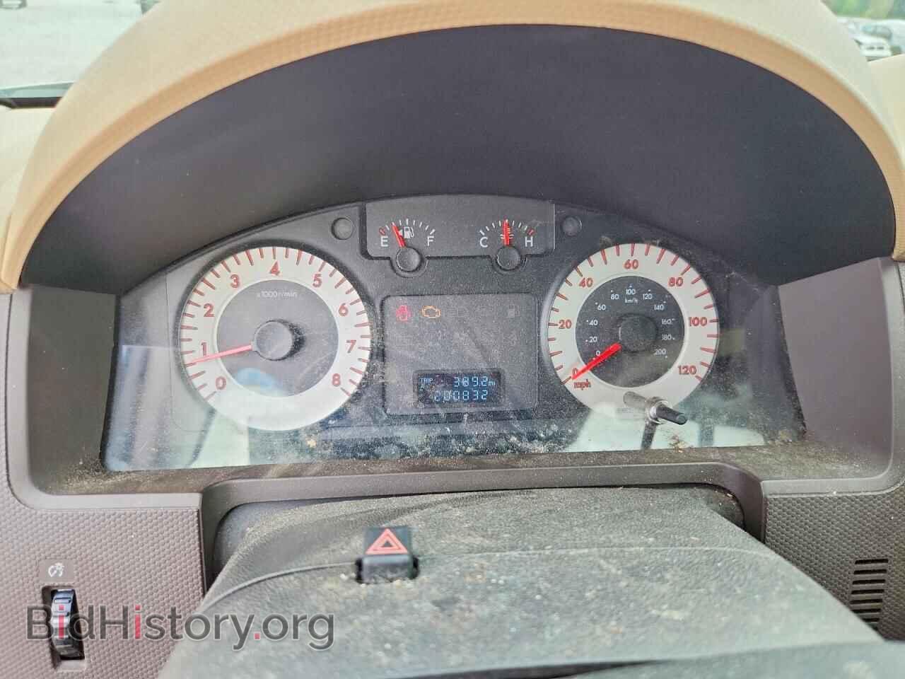 2008 MAZDA TRIBUTE - VIN: 4F2CZ06158KM28696 - Photo 9