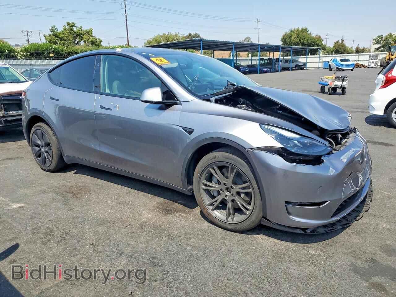 2025 TESLA MODEL Y - VIN: 7SAYGDEE0SF308075 - Photo 4