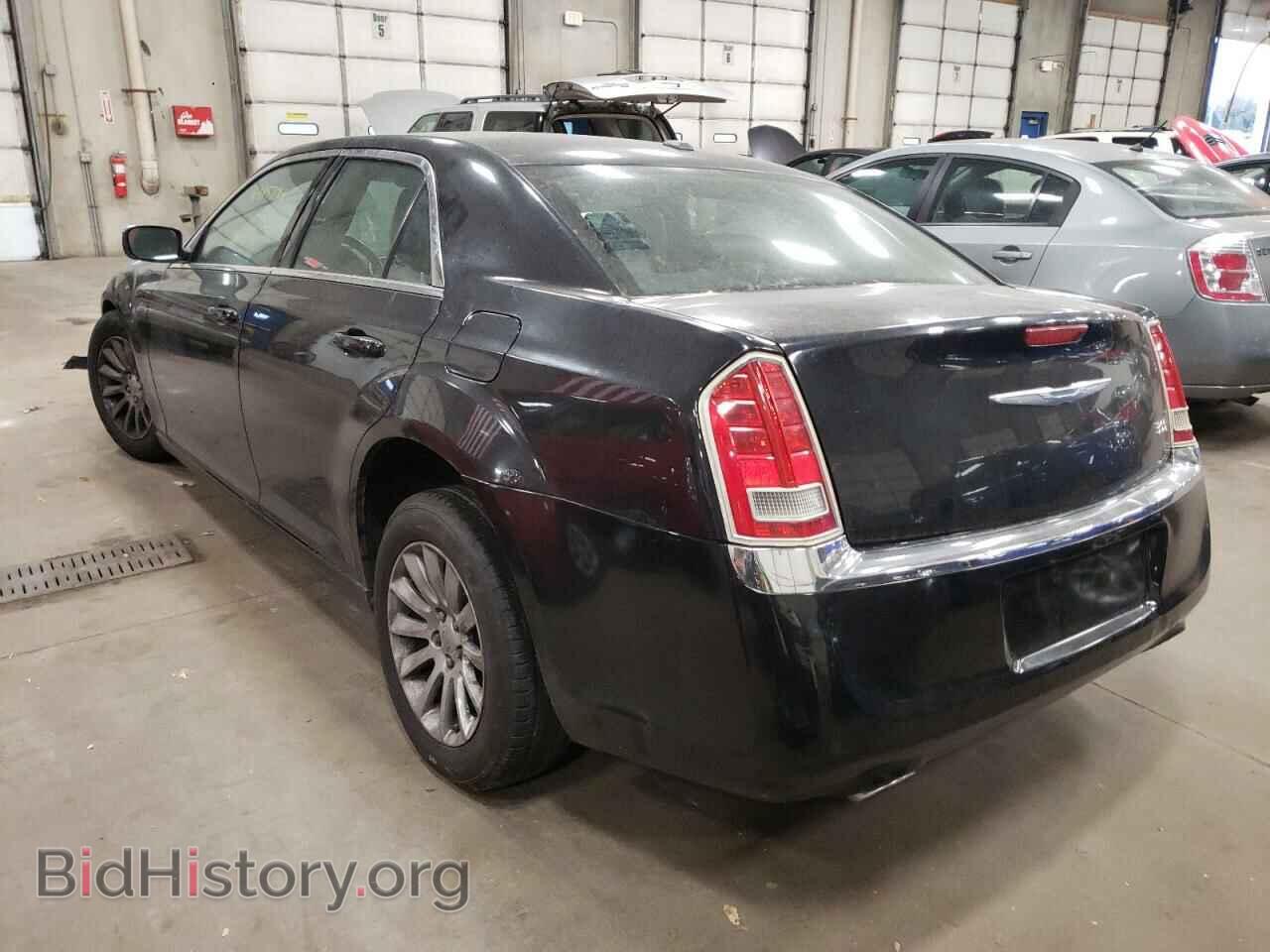 2013 CHRYSLER 300 - VIN: 2C3CCAAG8DH508048 - Фото 3