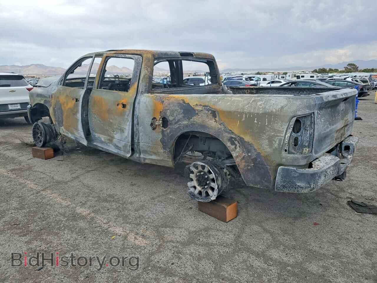 2013 RAM 2500 - VIN: 3C6TR5CT6DG583317 - Photo 2