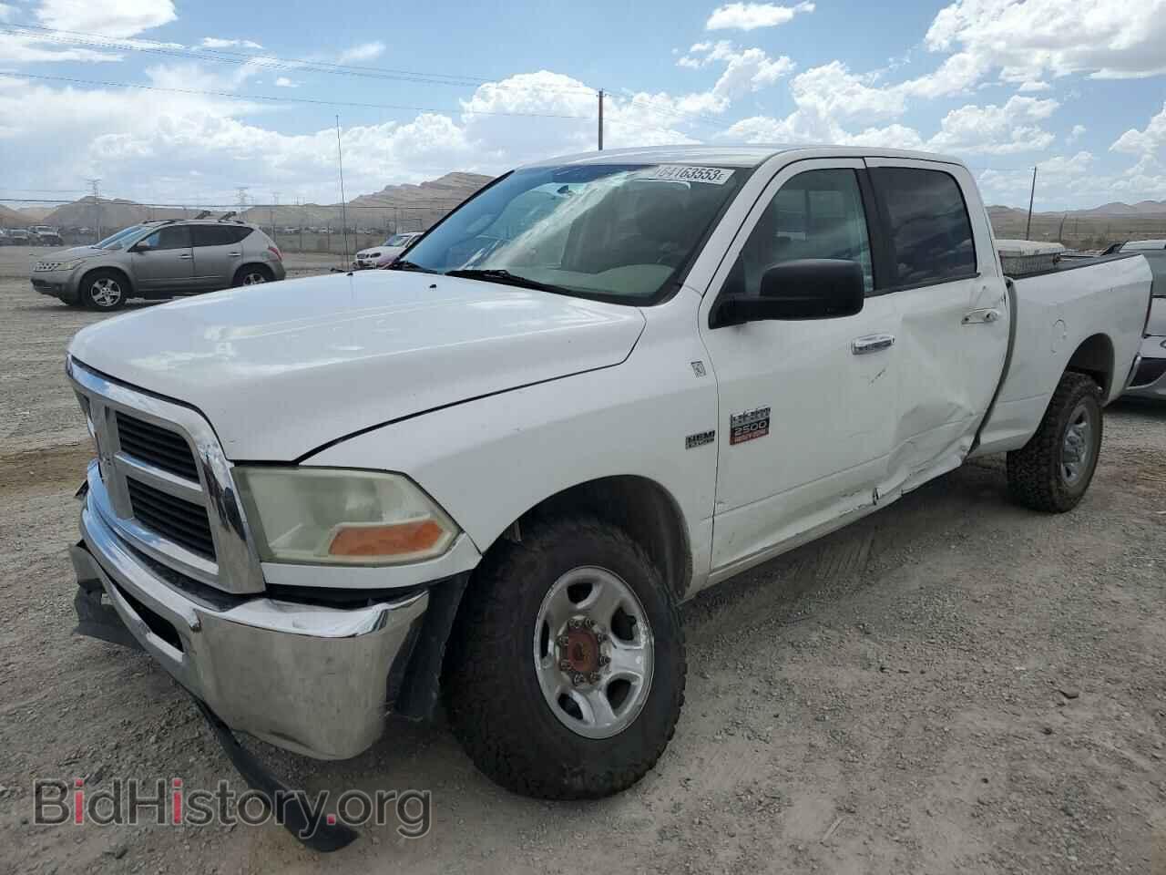 Photo 3D7TT2CT3BG541652 - DODGE All Models 2011