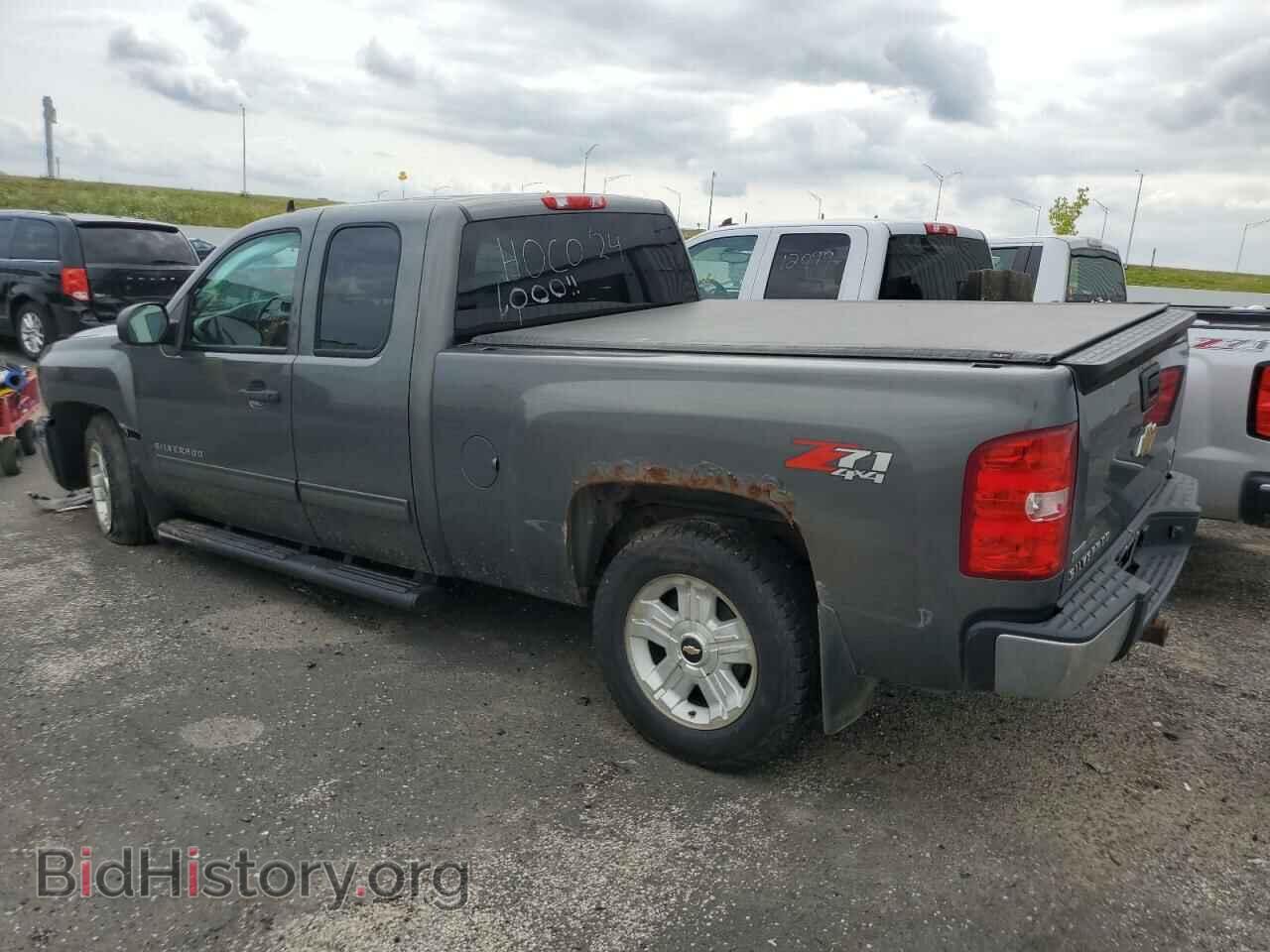 2011 CHEVROLET ALL Models - VIN: 1GCRKSE33BZ351175 - Фото 2