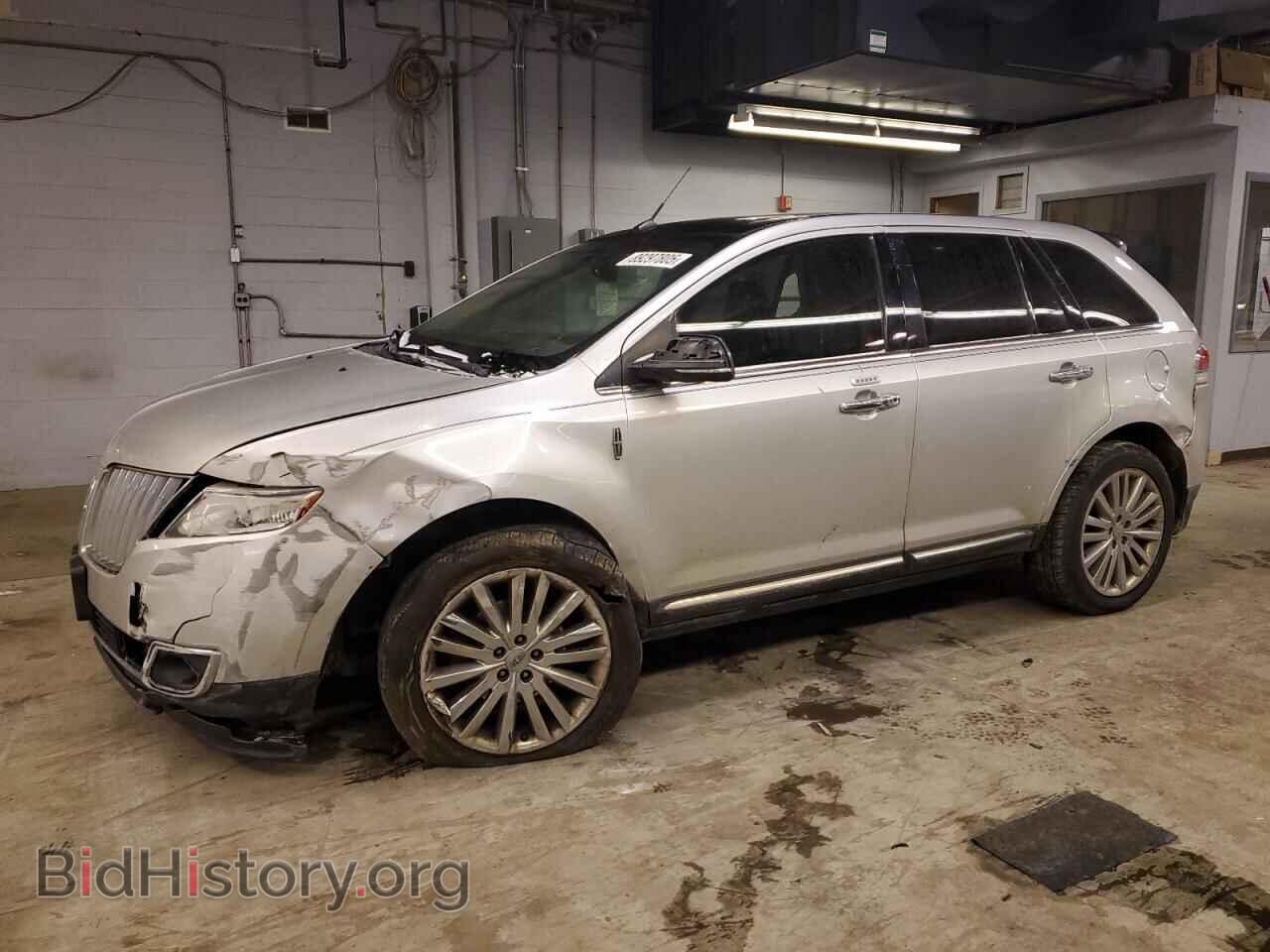 2012 LINCOLN MKX - VIN: 2LMDJ8JK4CBL04528 - Photo 2