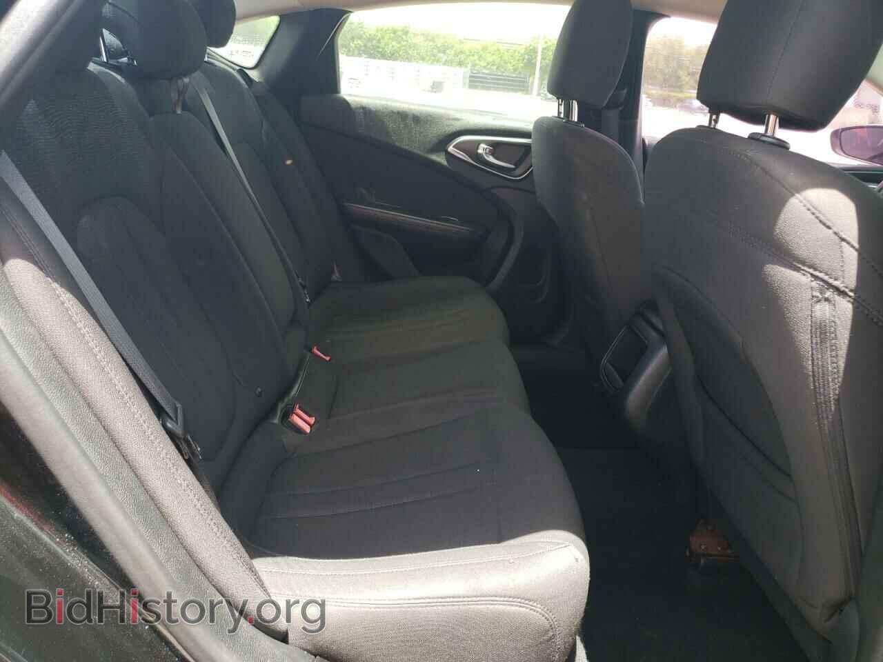 2015 CHRYSLER 200 - VIN: 1C3CCCAB2FN634979 - Фото 10