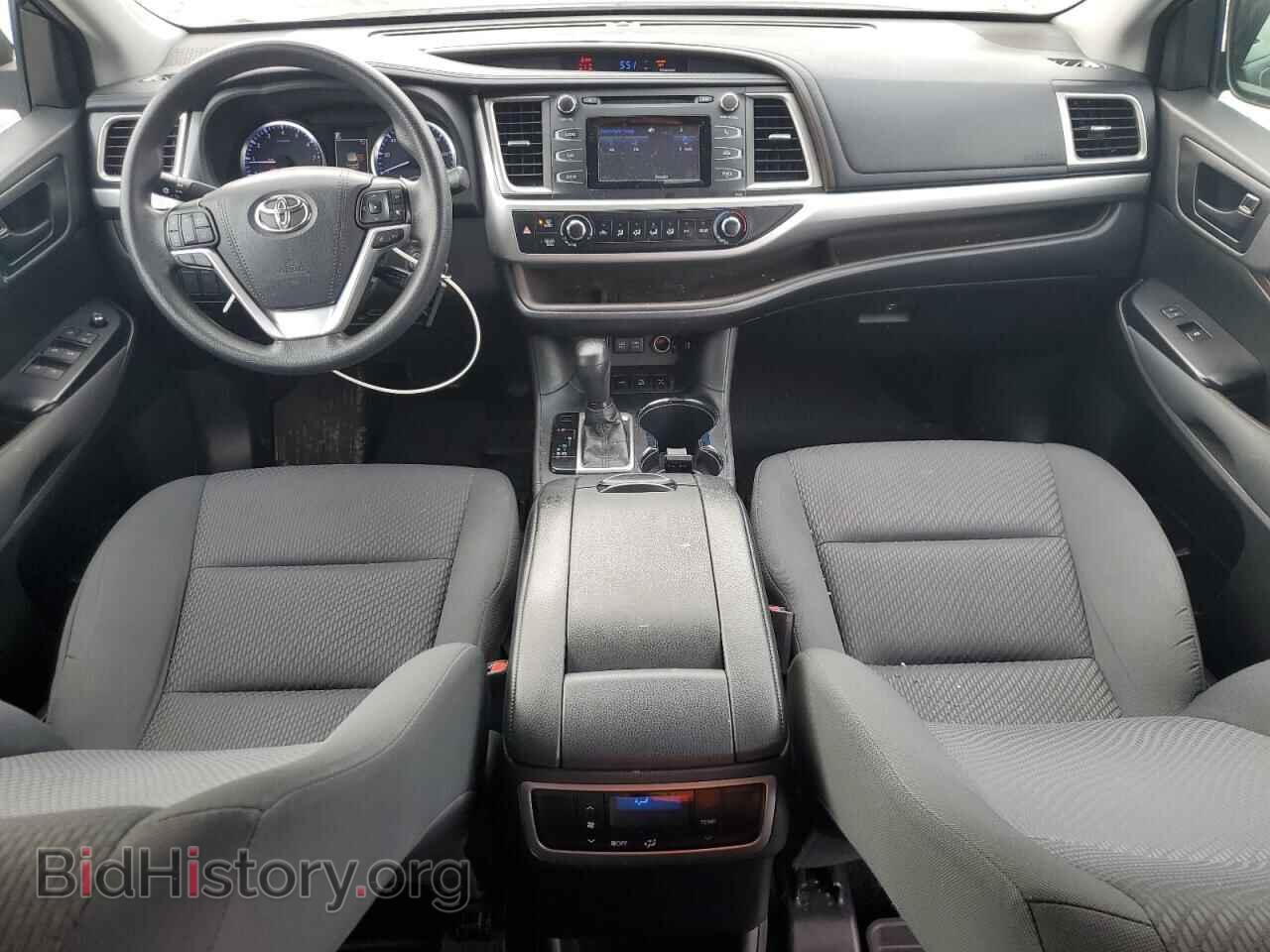 2018 TOYOTA HIGHLANDER - VIN: 5TDBZRFH2JS906200 - Фото 8