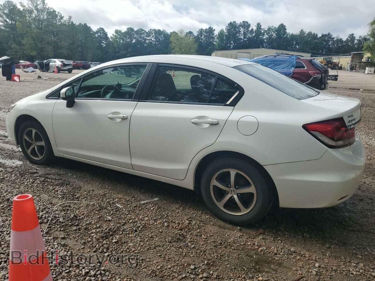 2015 HONDA CIVIC - VIN: 19XFB2F70FE229573 - Фото 2