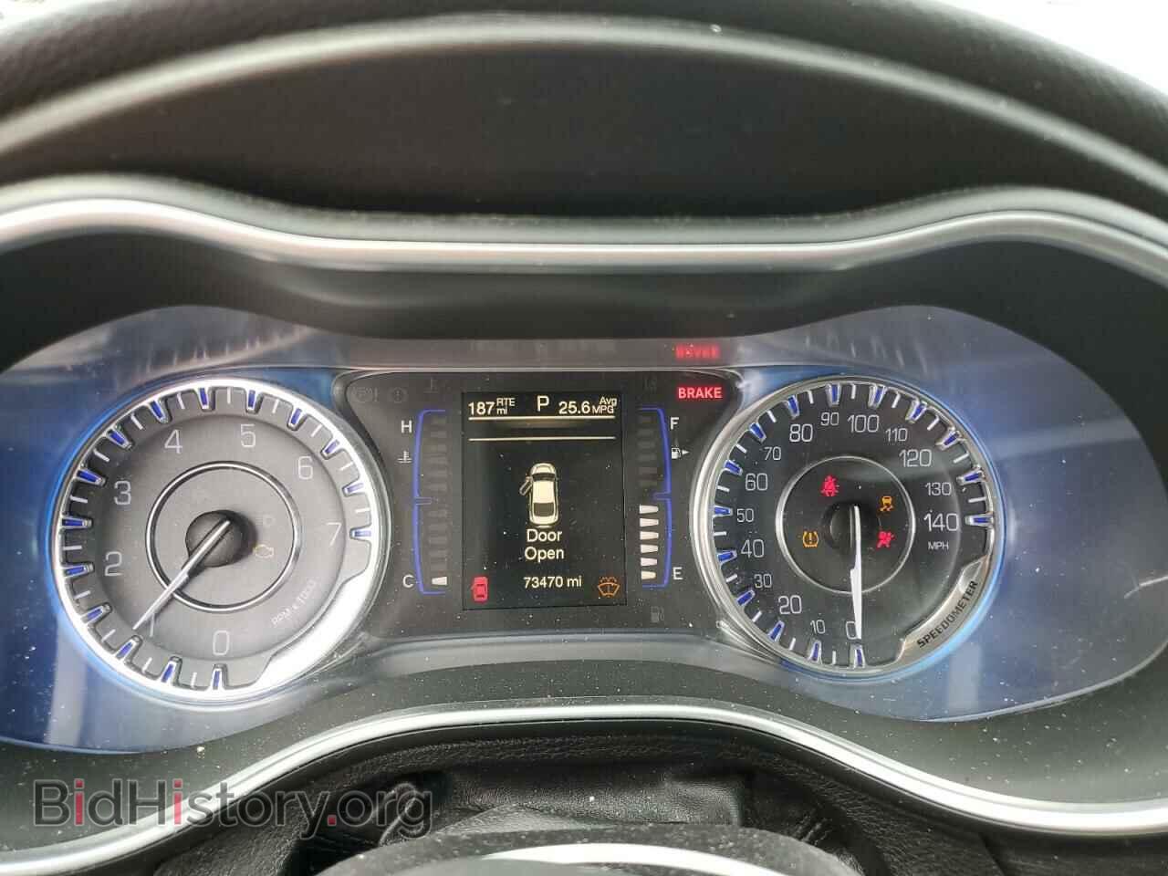 2017 CHRYSLER 200 - VIN: 1C3CCCAB0HN501933 - Фото 9