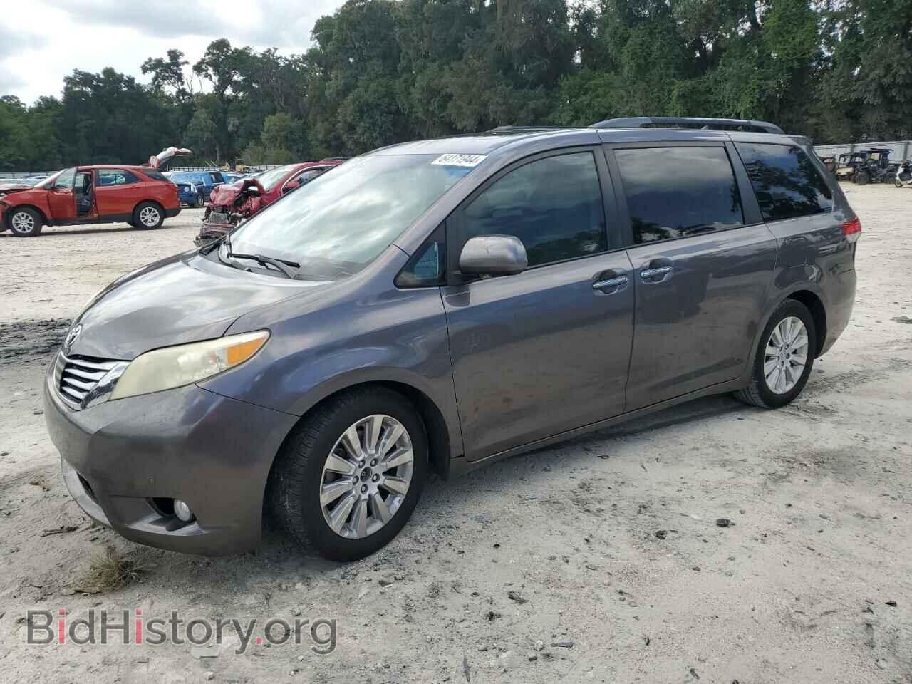 Photo 5TDYK3DC7CS197544 - TOYOTA All Models 2012