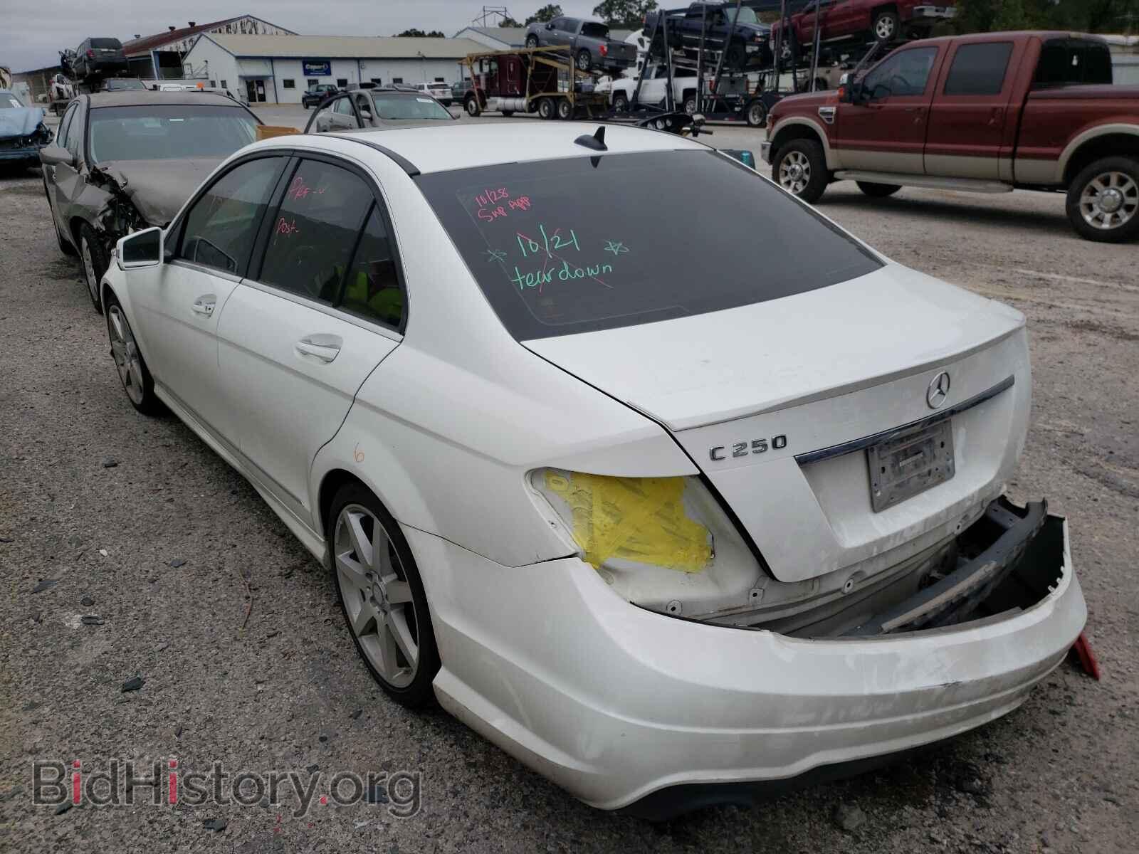 2014 MERCEDES-BENZ C-CLASS - VIN: WDDGF4HB7EA949644 - Фото 3