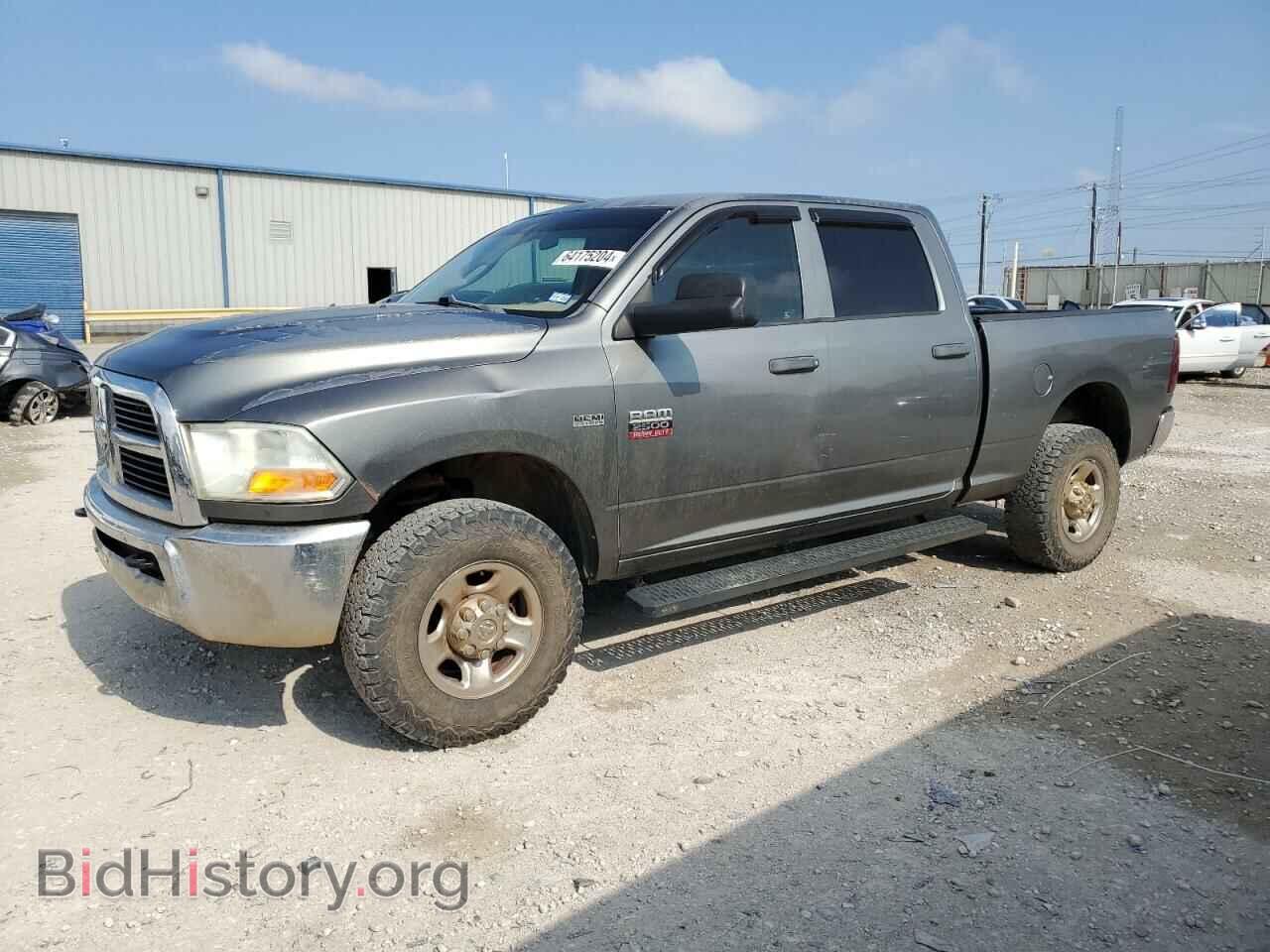 Photo 3D7TT2CT3BG609383 - DODGE All Models 2011