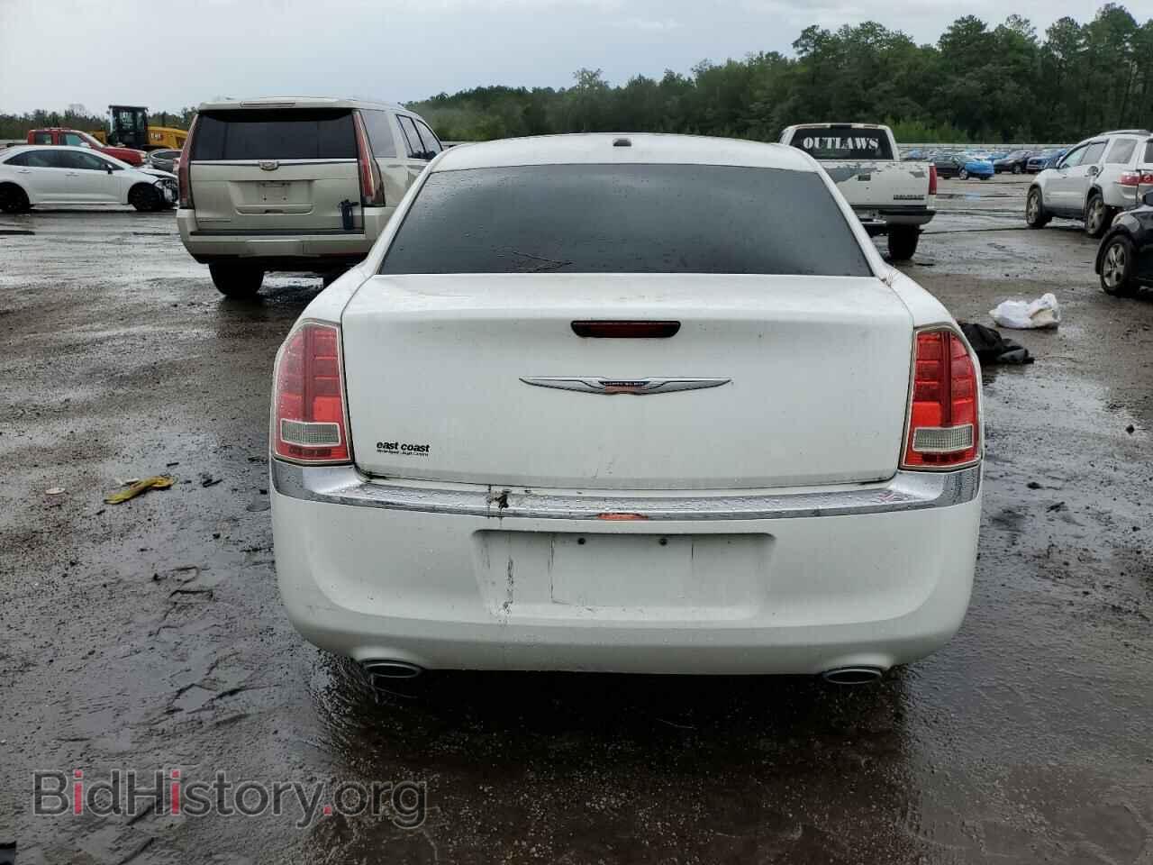 2011 CHRYSLER 300 - VIN: 2C3CA5CG8BH561310 - Фото 6
