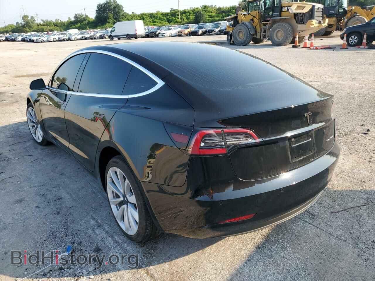 2018 TESLA MODEL 3 - VIN: 5YJ3E1EB4JF086771 - Photo 2