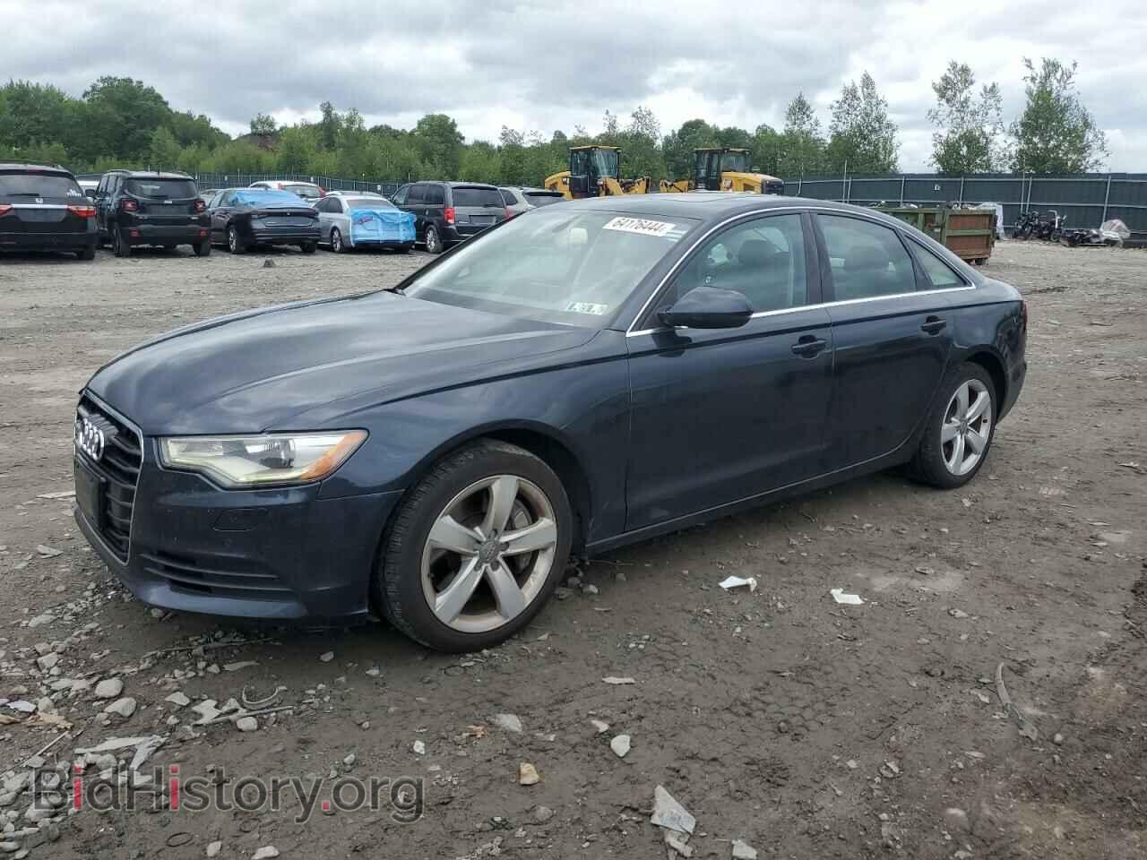 Фотография WAUGGAFC3CN074468 - AUDI A6 2012