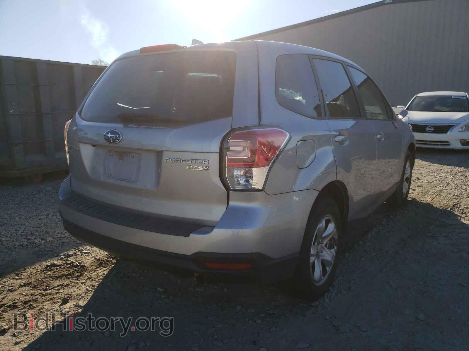 2017 SUBARU FORESTER - VIN: JF2SJAAC4HH401571 - Фото 4