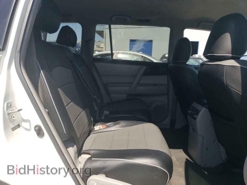 2013 Toyota HIGHLANDER (VIN 5TDZA3EH8DS036722) — фото 10 из 12