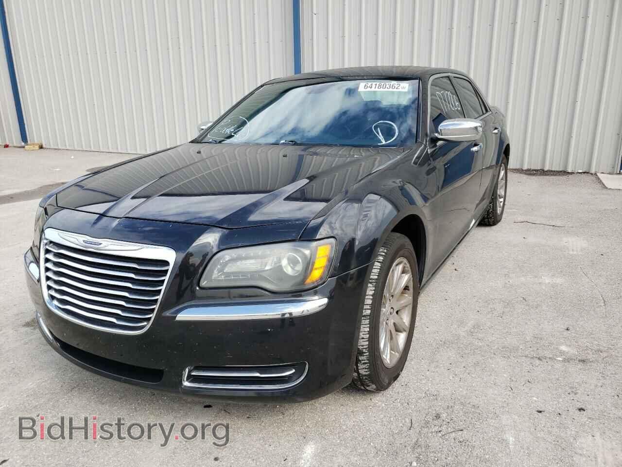 2011 CHRYSLER 300 - VIN: 2C3CA6CT0BH538932 - Фото 2