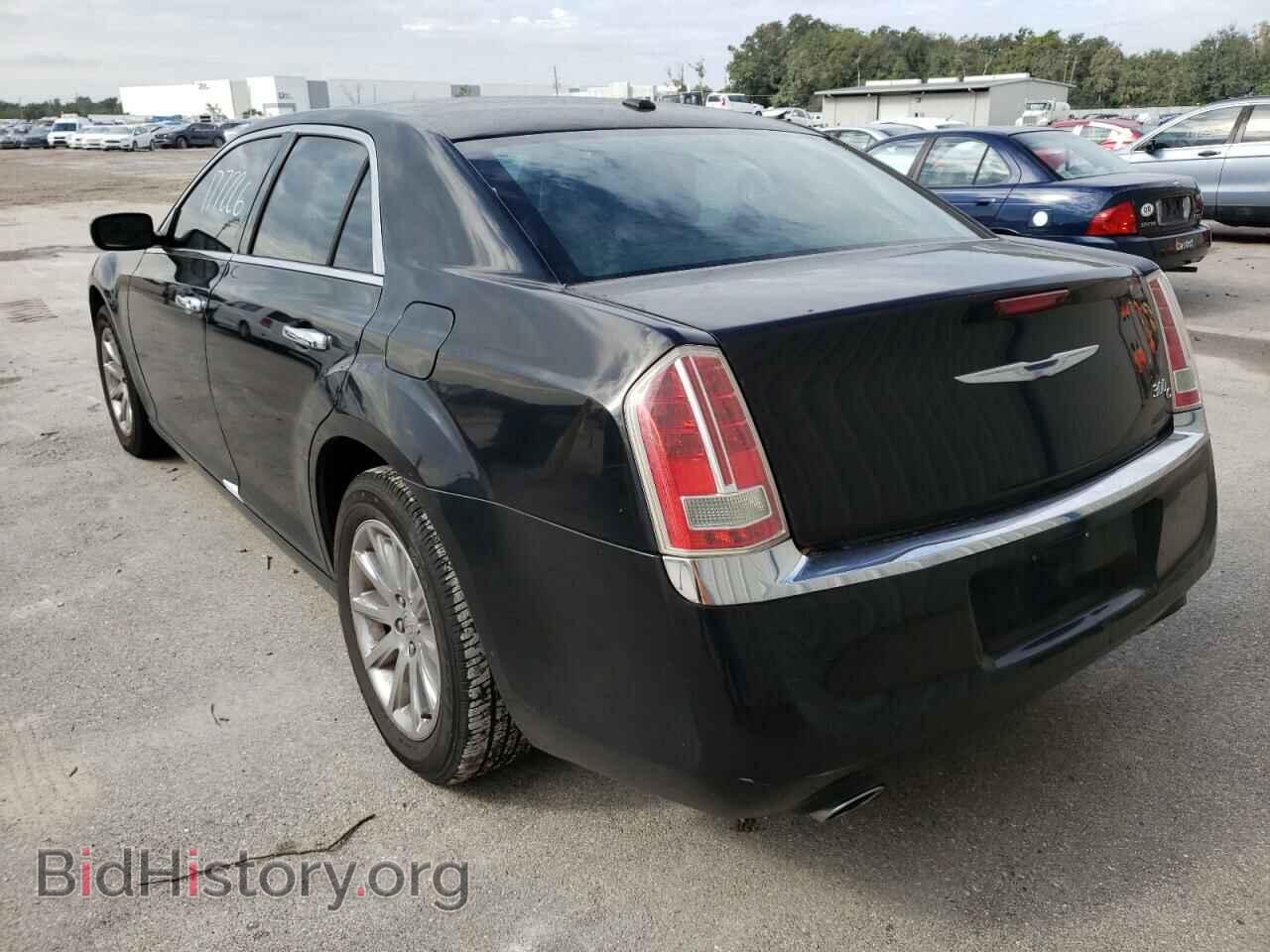 2011 CHRYSLER 300 - VIN: 2C3CA6CT0BH538932 - Фото 3