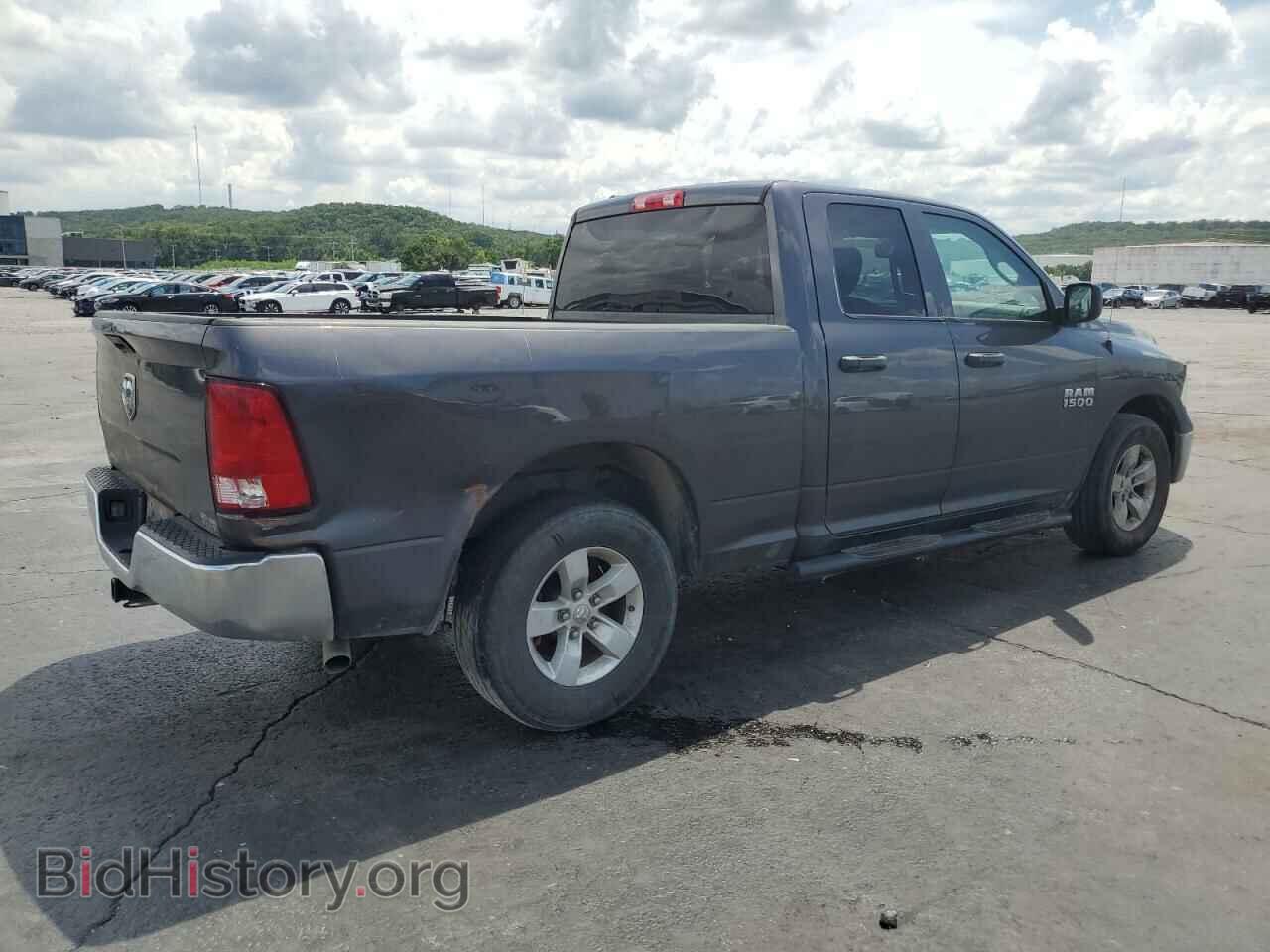 2018 RAM 1500 - VIN: 1C6RR6FG7JS299150 - Фото 3