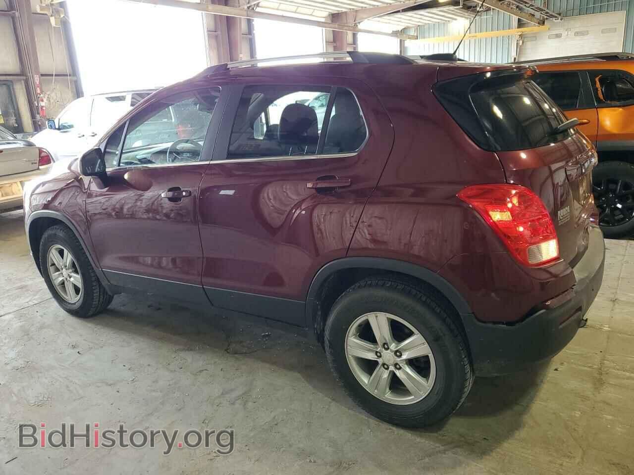 2016 CHEVROLET TRAX - VIN: 3GNCJPSBXGL232160 - Фото 2