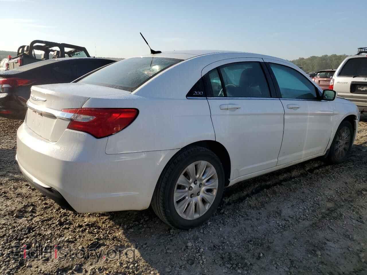 2012 CHRYSLER 200 - VIN: 1C3CCBAB2CN126923 - Photo 3