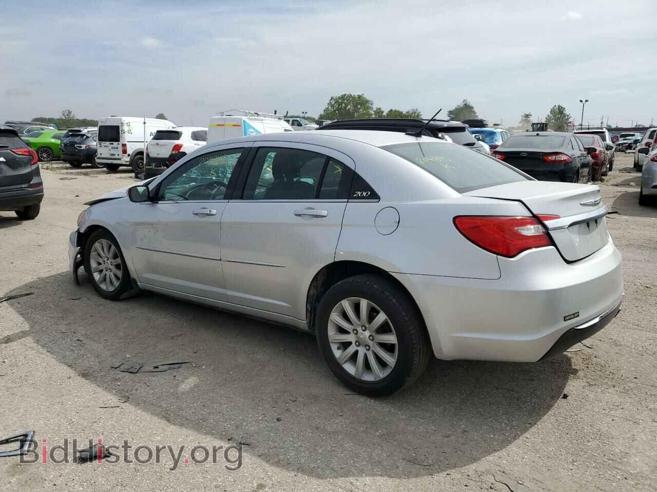 2012 CHRYSLER 200 - VIN: 1C3CCBBB6CN204845 - Фото 2
