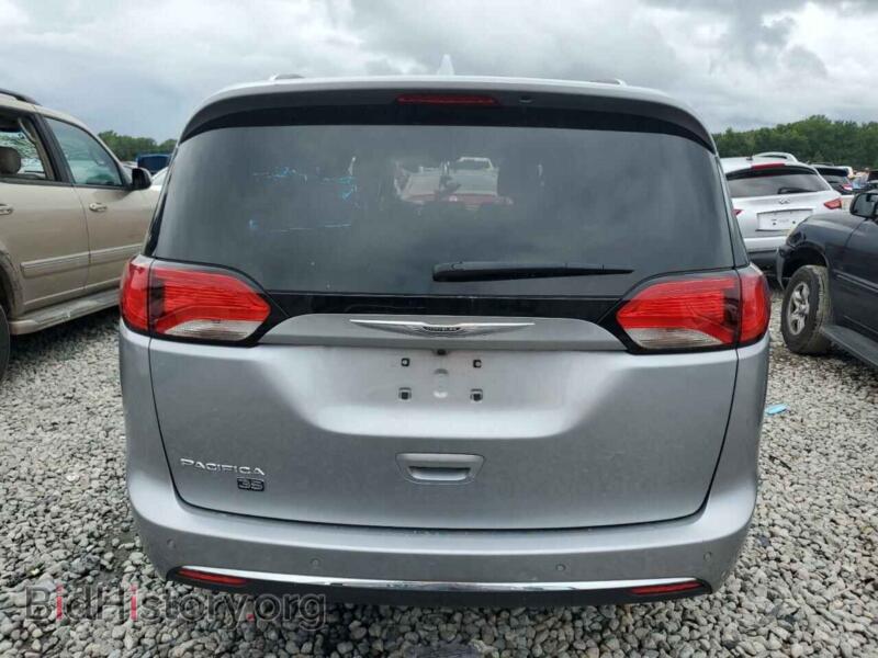 2020 Chrysler PACIFICA (VIN 2C4RC1EG4LR109291) — photo 6 of 13