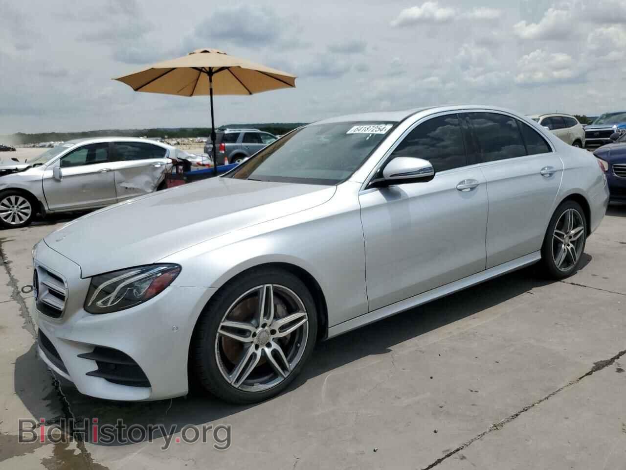 Фотография WDDZF4JB8HA056437 - MERCEDES-BENZ E-CLASS 2017