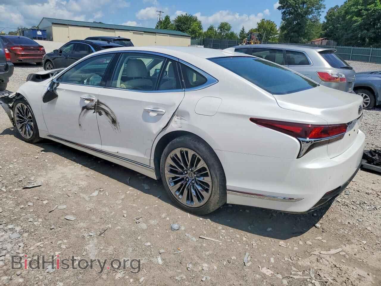 2018 LEXUS LS500 - VIN: JTHC51FF2J5004280 - Photo 2