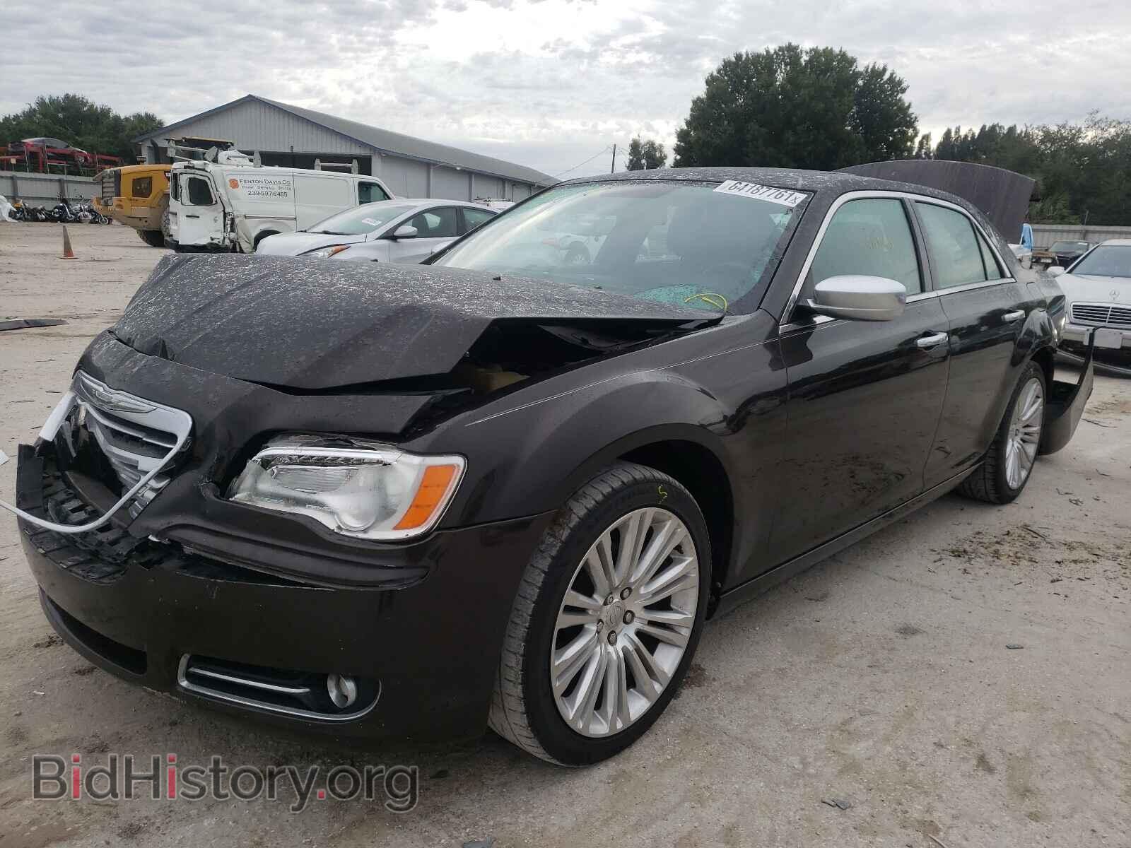 2012 CHRYSLER 300 - VIN: 2C3CCACG7CH274383 - Фото 2