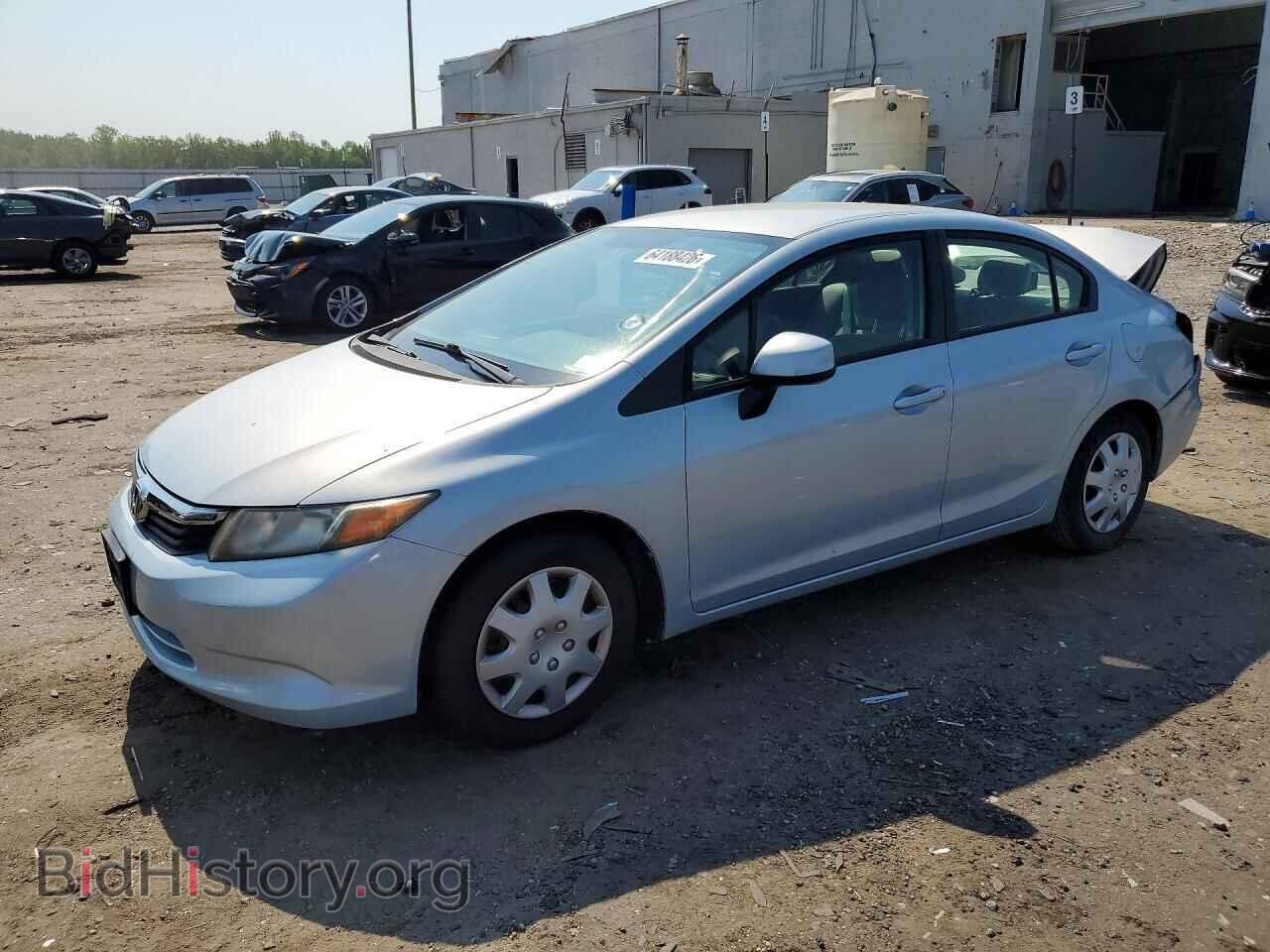 2012 Honda CIVIC LX (VIN 2HGFB2F57CH528638) — фото 1 из 12, Copart, повреждение: задняя часть