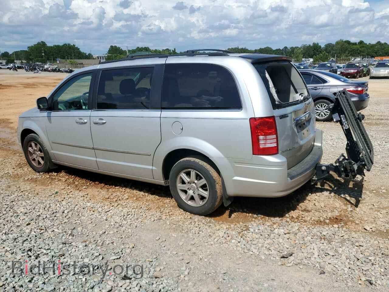 2010 CHRYSLER MINIVAN - VIN: 2A4RR5D13AR493171 - Photo 2