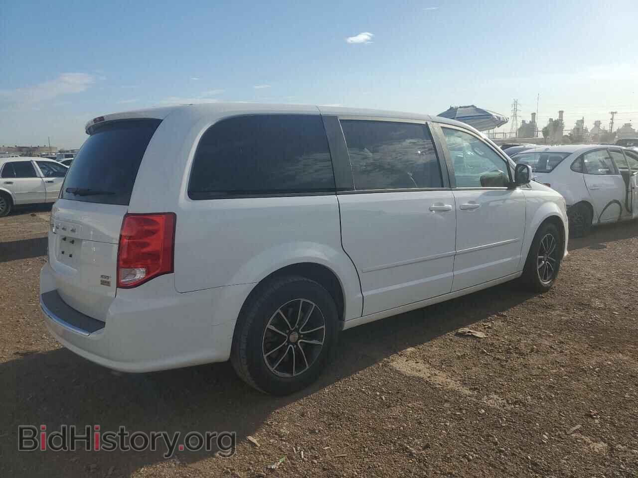 2017 DODGE CARAVAN - VIN: 2C4RDGEG5HR690100 - Фото 3