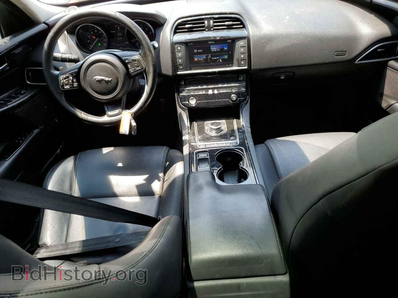 2017 JAGUAR XE - VIN: SAJAD4BV2HA971405 - Фото 8
