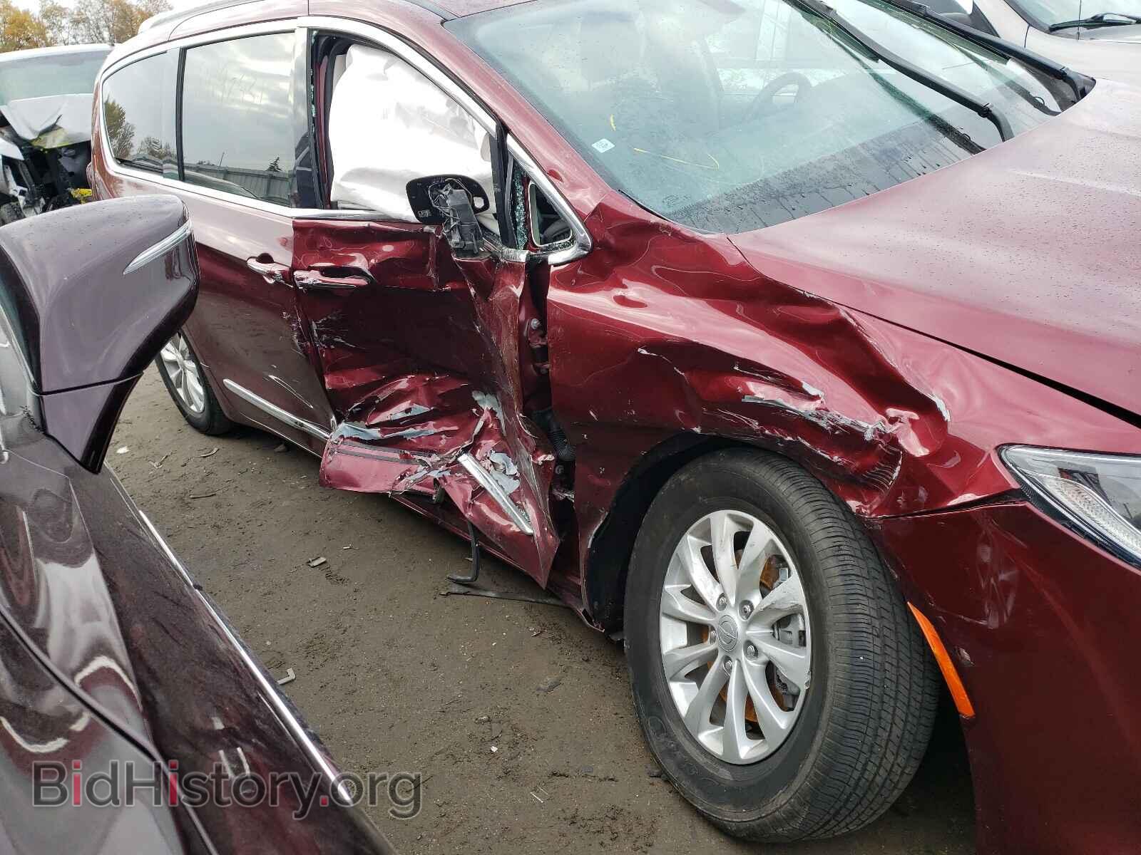 2018 CHRYSLER PACIFICA - VIN: 2C4RC1BG0JR123318 - Фото 9
