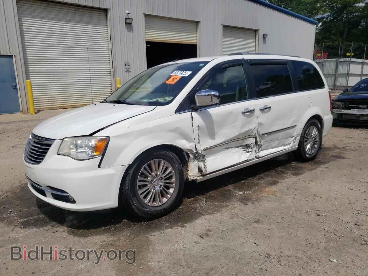 Photo 2A4RR6DG4BR713929 - CHRYSLER MINIVAN 2011