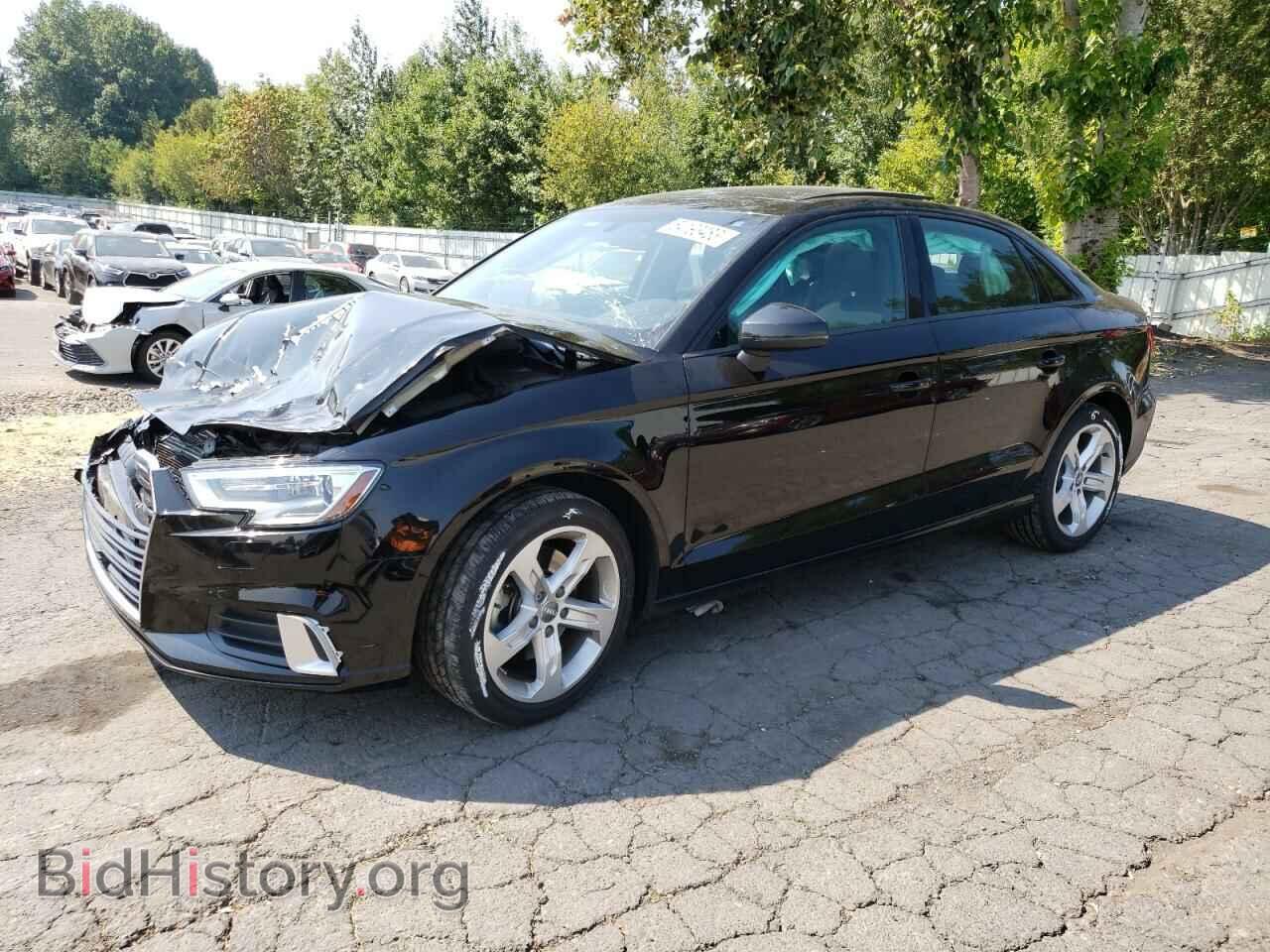 Фотография WAUAUGFFXH1025679 - AUDI A3 2017