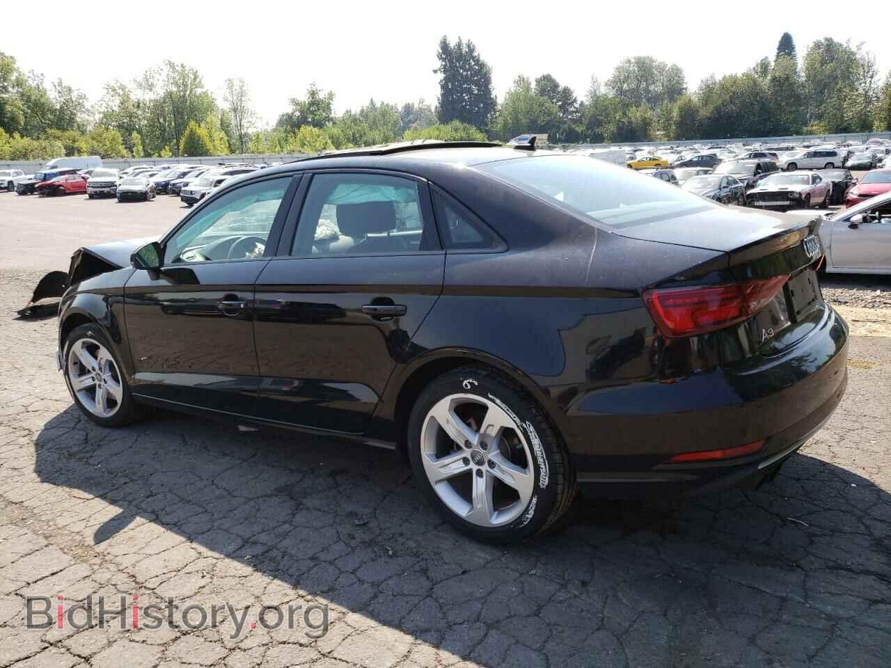 2017 AUDI A3 - VIN: WAUAUGFFXH1025679 - Фото 2