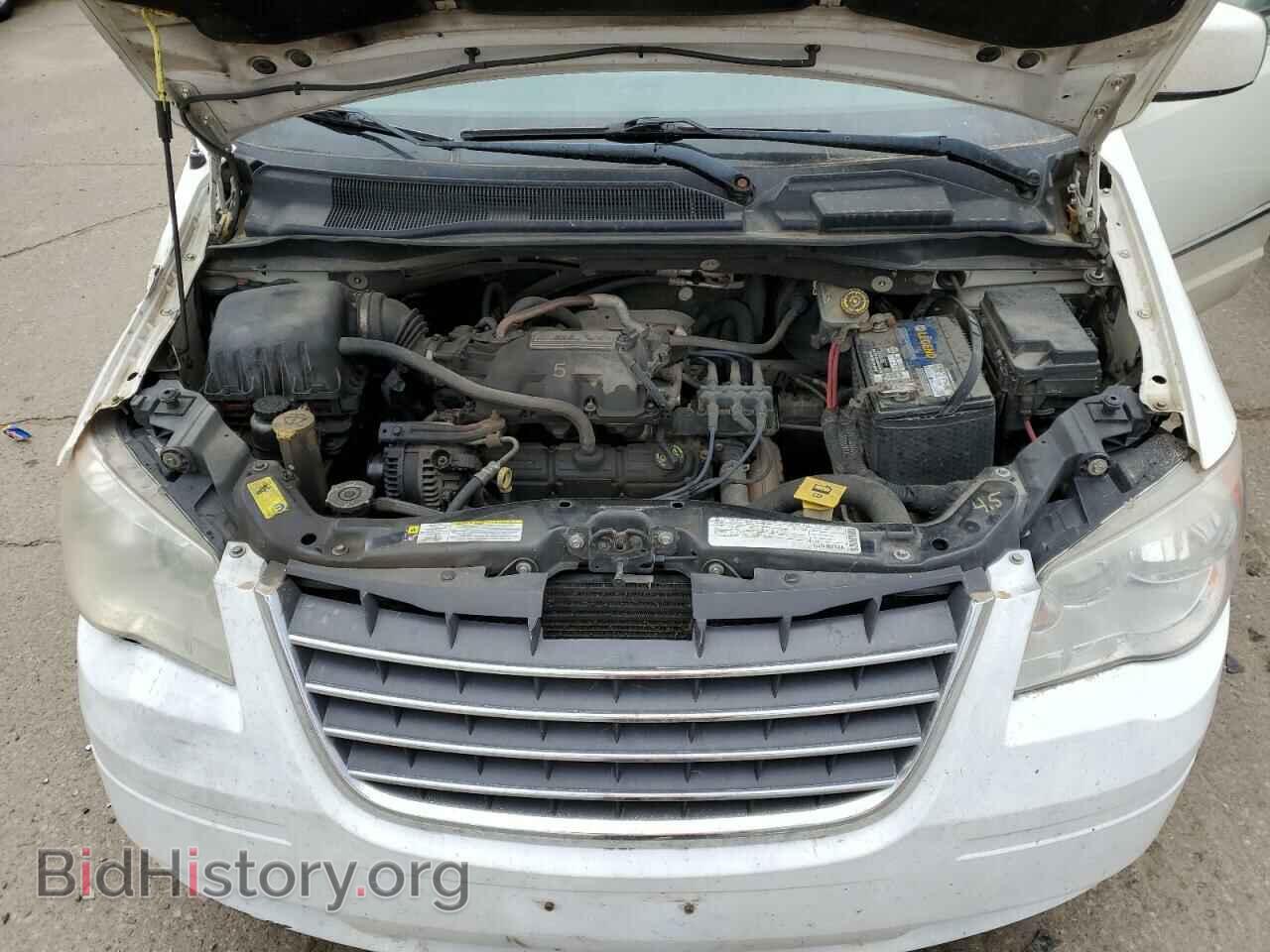 2009 CHRYSLER MINIVAN - VIN: 2A8HR54159R613963 - Фото 7