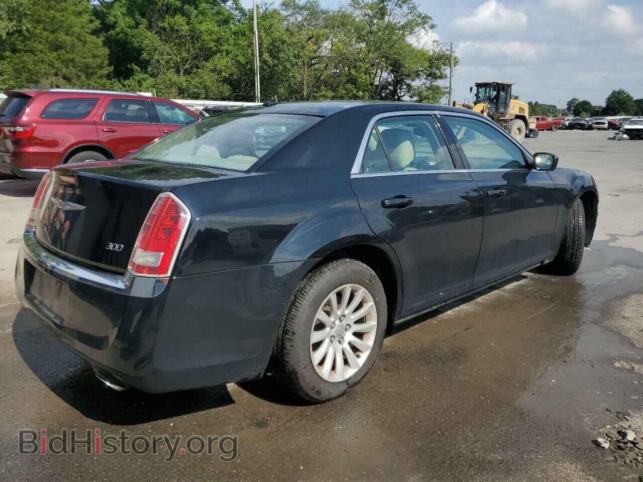 2012 CHRYSLER 300 - VIN: 2C3CCAAG4CH107370 - Фото 3