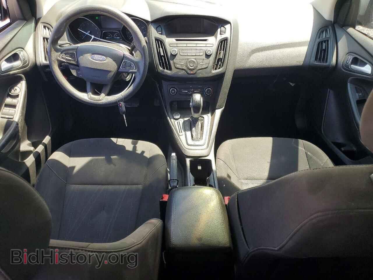 2017 FORD FOCUS - VIN: 1FADP3F20HL300340 - Photo 8
