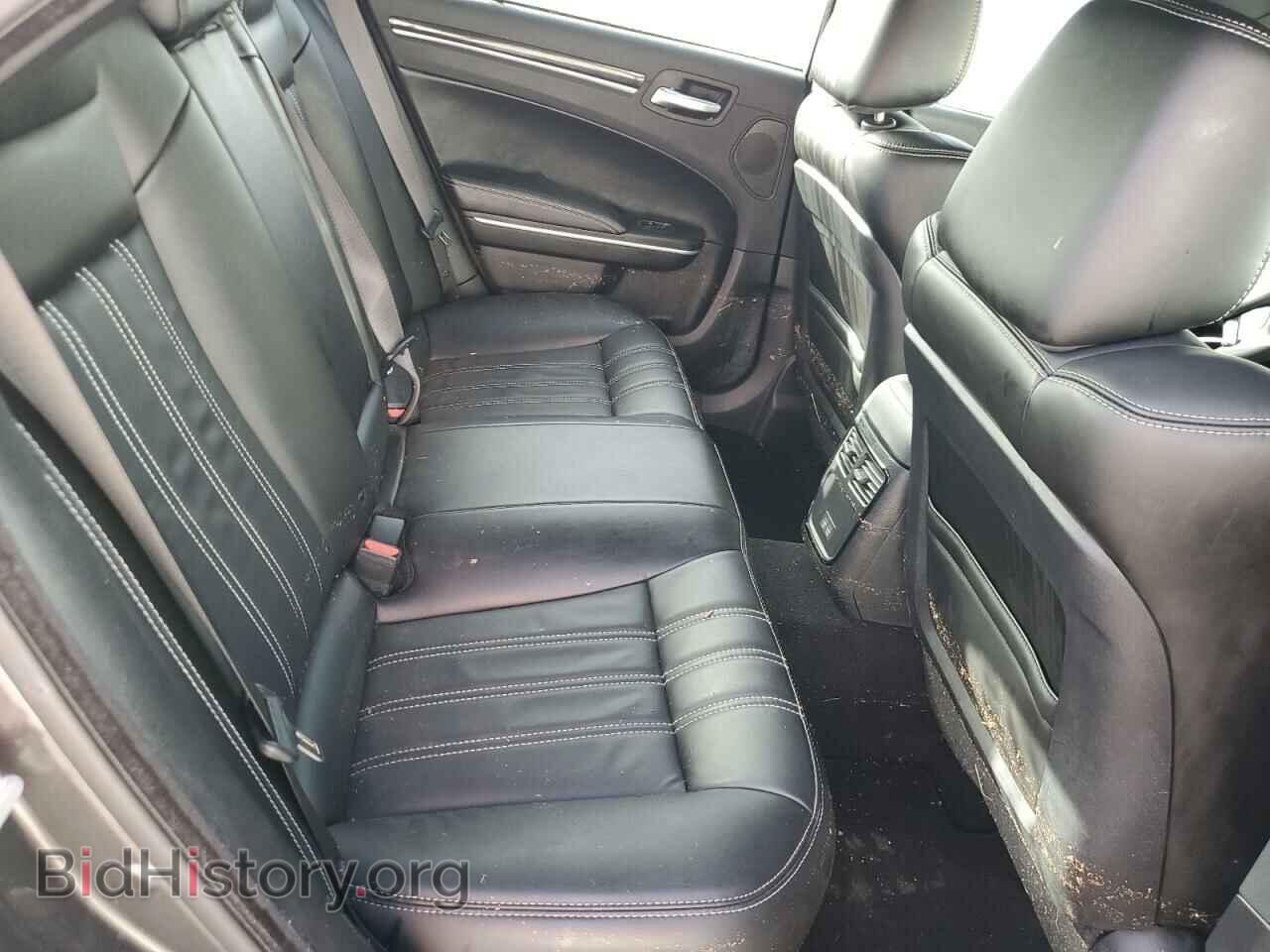 2023 CHRYSLER 300 - VIN: 2C3CCABG0PH641096 - Фото 10