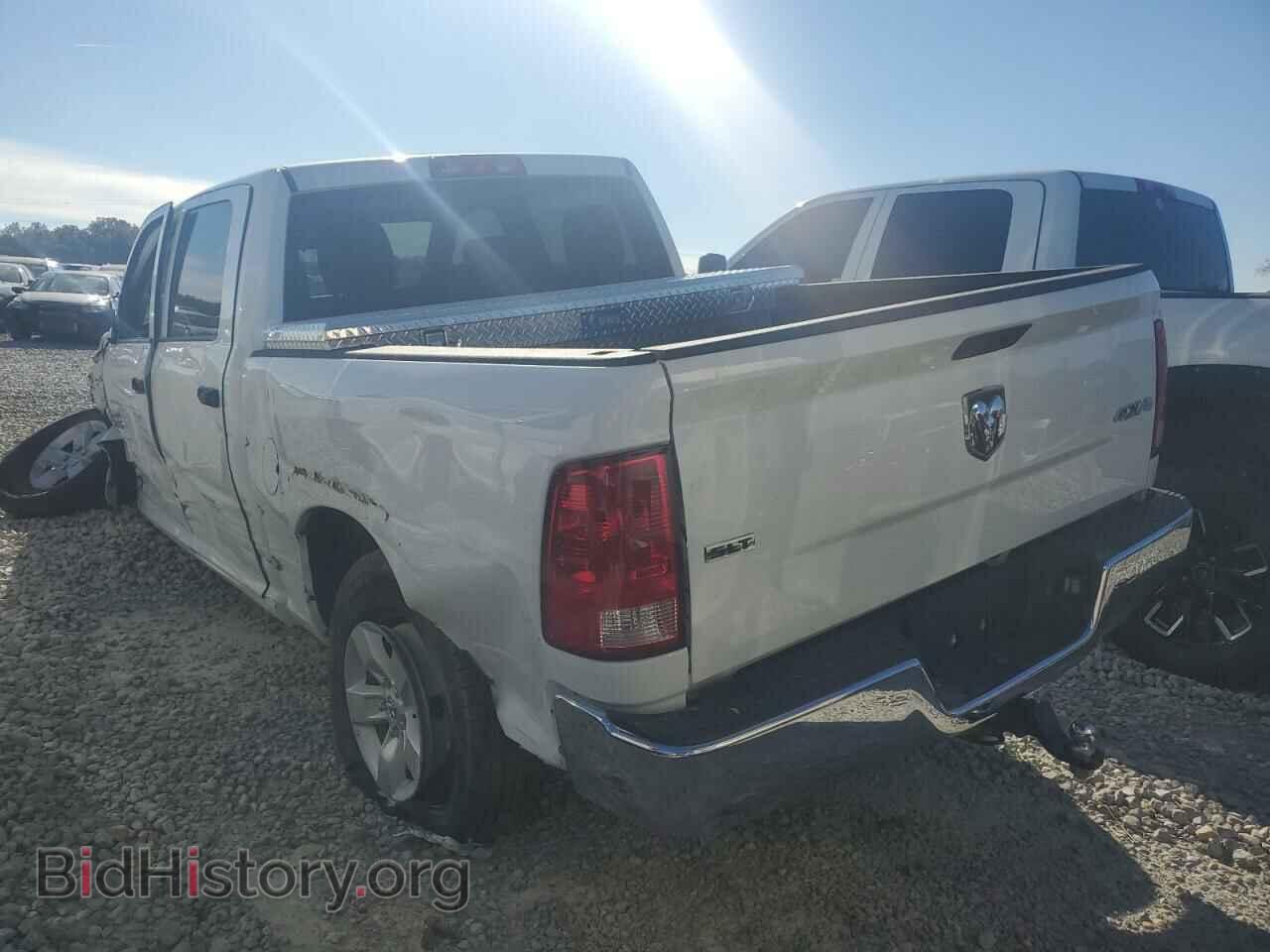 2023 RAM 1500 - VIN: 3C6RR7LT0PG562862 - Фото 2
