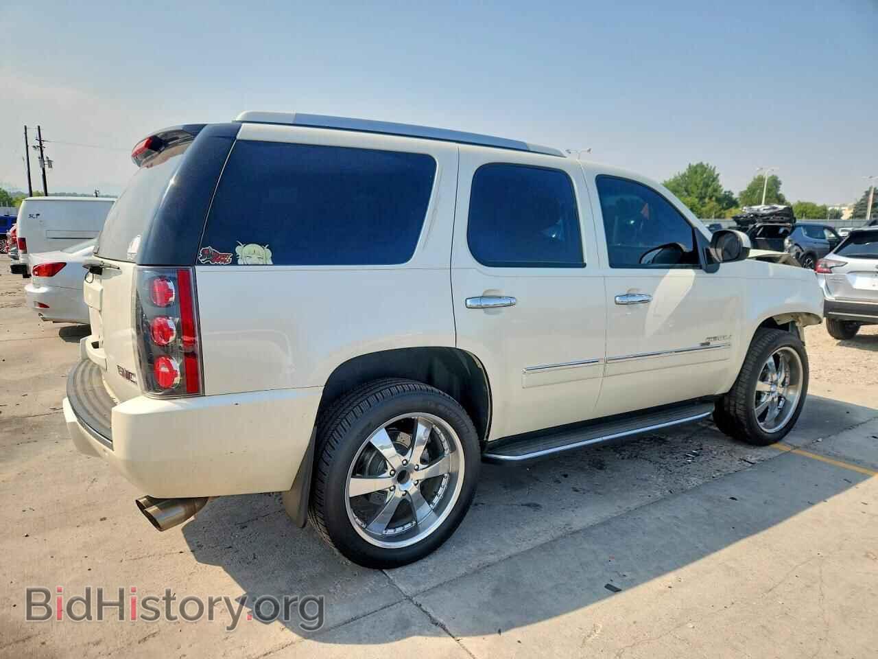 2011 GMC YUKON - VIN: 1GKS2EEF9BR349996 - Photo 3