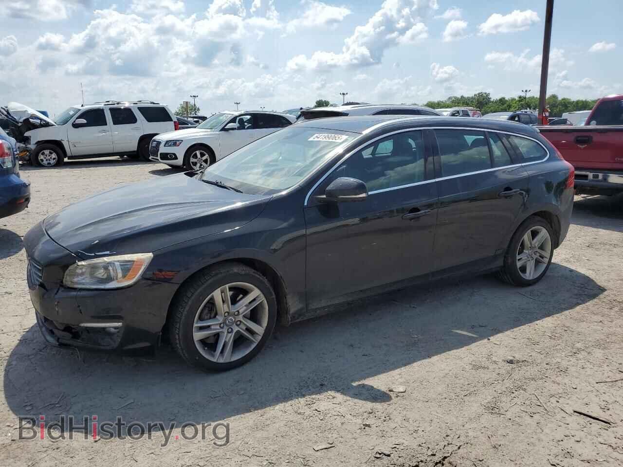 Фотография YV1612SB4F1194658 - VOLVO V60 2015