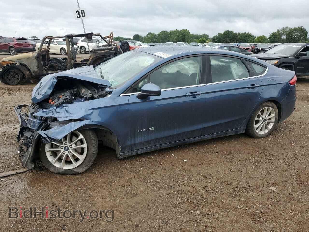 Photo 3FA6P0LUXKR197921 - FORD FUSION 2019