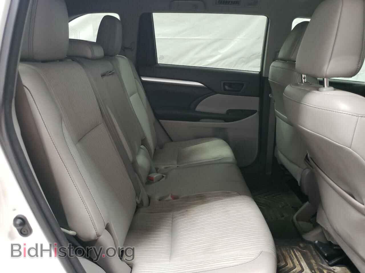 2017 TOYOTA HIGHLANDER - VIN: 5TDZZRFH1HS196635 - Фото 11